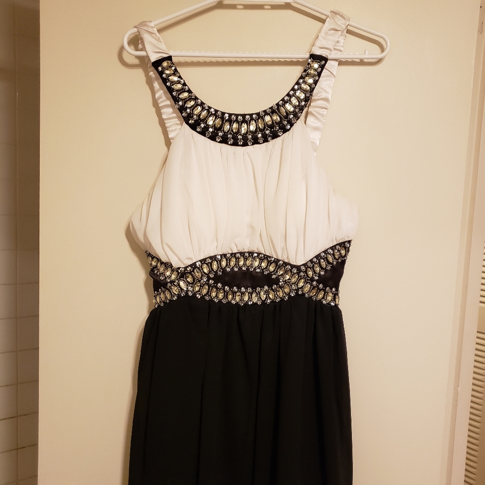 LAURA formal dress